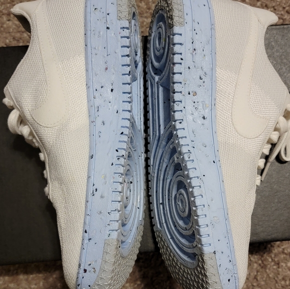 Nike Womens Air Force 1 Crater Flynit Size 8 - Picture 3 of 5